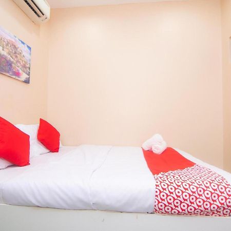 OYO 1224 Hotel Hajah Rohayah Tanjong Malim Bagian luar foto